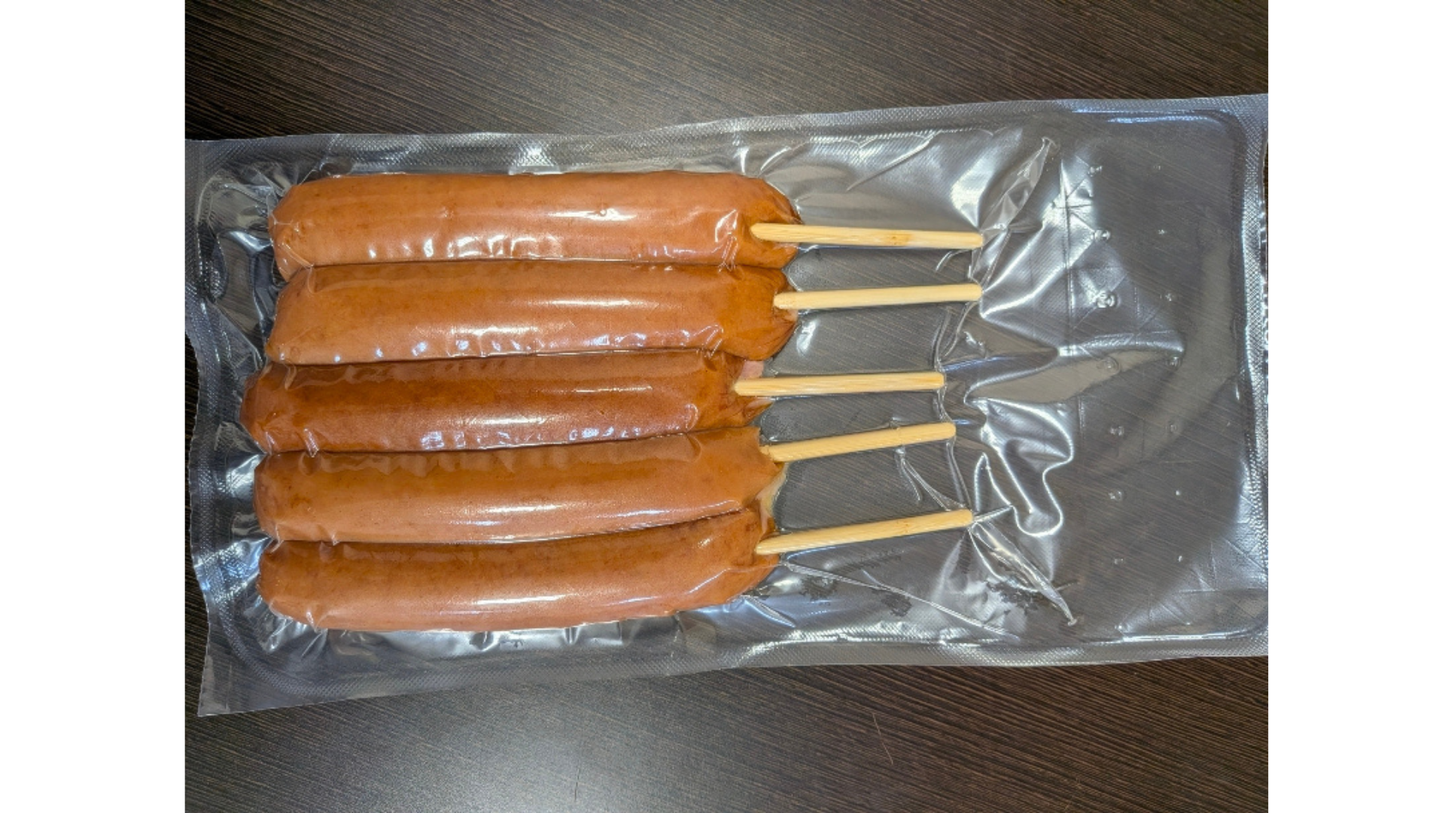 【国産豚】粗挽き串付きフランク(5本入り）